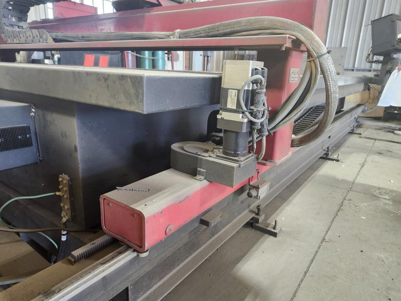 6′ x 12′ Koike Aronson M-612 Plasma Table, 2003 (rebuilt in 2011) – Hypertherm HPR130XD, 130 Amps