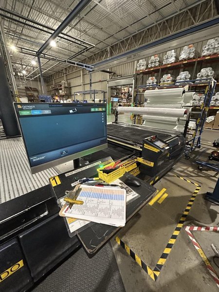 Gerber Paragon LX Knife Cutting Machine, 2014