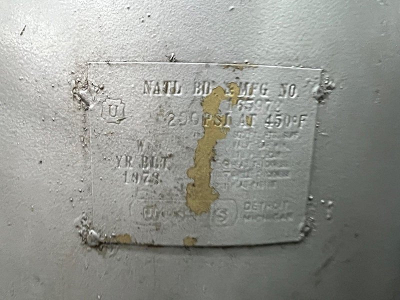 Sullair LS-16-75/A 75 HP Rotary Screw Air Compressor with Receiver Tank- Auction Item