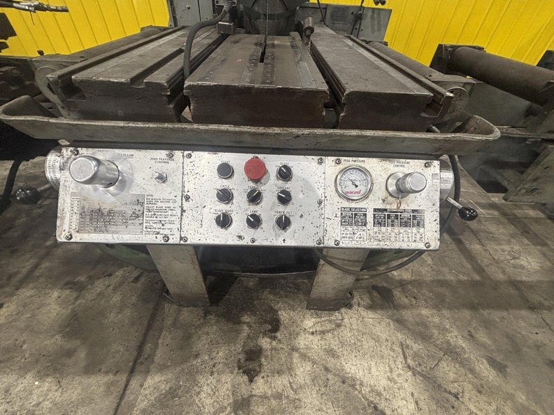 18" X 20" MARVEL SERIES 81A VERTICAL BAND SAW: STOCK #23179