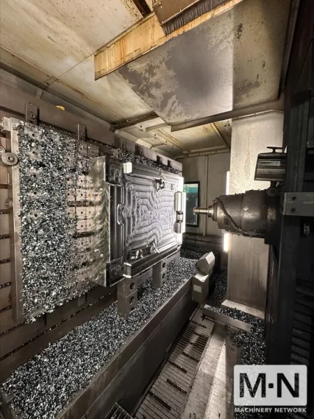 Makino MCC2013 CNC Horizontal Machining Center, 2005