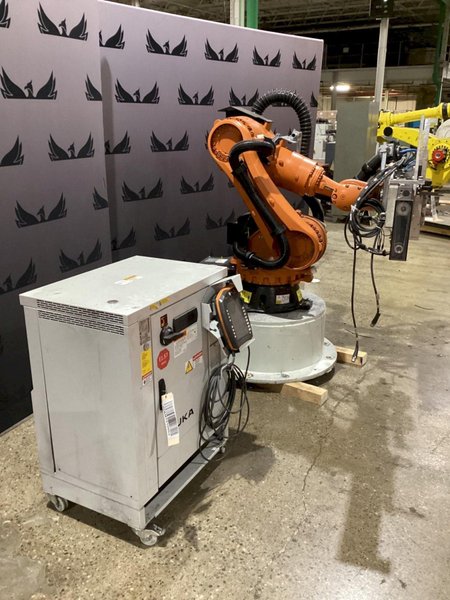 KUKA KR 120 R1800 nano Robot w/ KR C4 NA Controls, Missing Cable Set USED