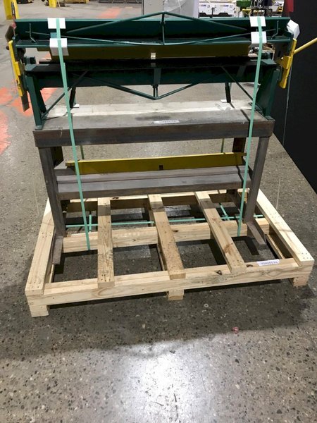 MANUAL PRESS BRAKE USED