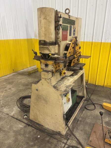 55 TON GEKA MODEL #HYDRACROP-50 DUAL STATION HYDRAULIC IRONWORKER: STOCK #23740