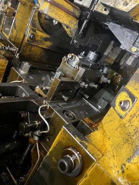 Nakashimada Model PF-860 Two Die Three Blow Cold Header