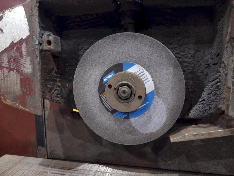 6" x 18" CHEVALIER SUPER 618 HYDRAULIC AUTOMATIC HORIZONTAL SURFACE GRINDER: YOBRO #24977