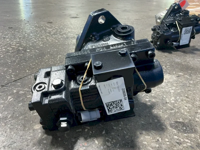 DANFOSS MOTOR TRACK DRIVE  -  51C060-1-RD1B