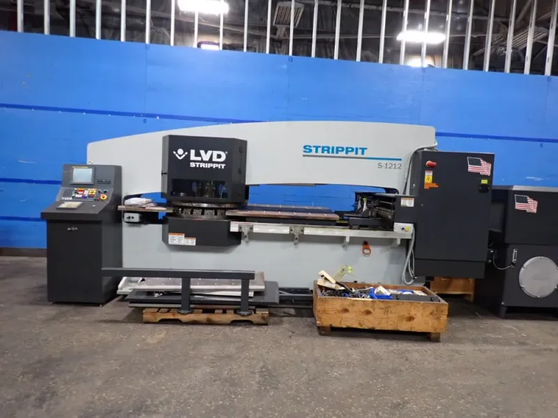 STRIPPIT INC 20 TONS CNC TURRET PUNCH  -  S 1212 / 128649
