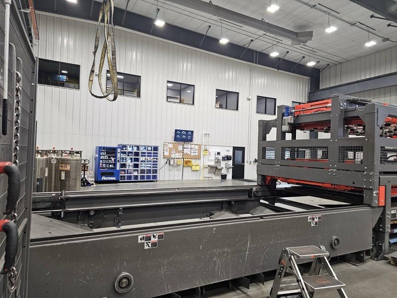 15,000 Watt 4020 Bystar Bystronic Fiber Laser, 2021 –  W/ByTrans Extended Automation, Very Clean, Low Hours