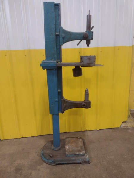 10&quot; X 17&quot;  CENTER LAPPING MACHINE W/6&quot; (6) JAW CHUCK: STOCK 15671