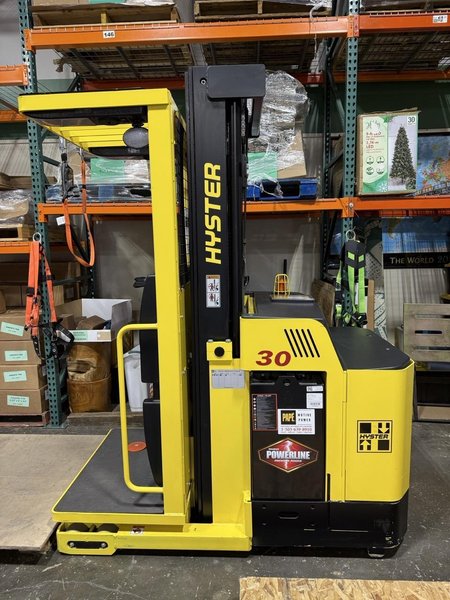 Hyster R30XM3 3,000-Lb Electric Narrow-Aisle Order Picker Forklift, 2022