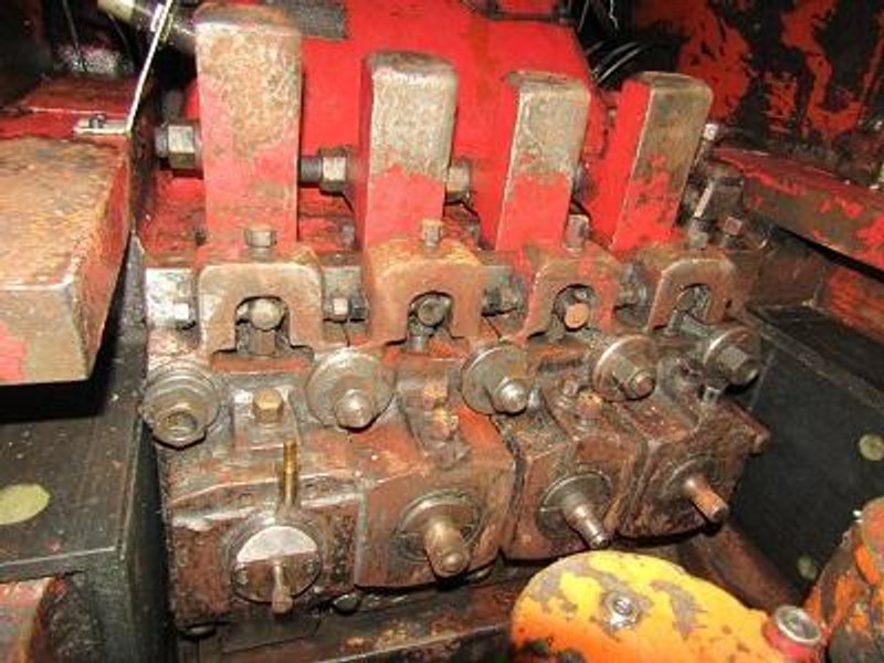 3/8&quot; NATIONAL S2 NUT FORMER