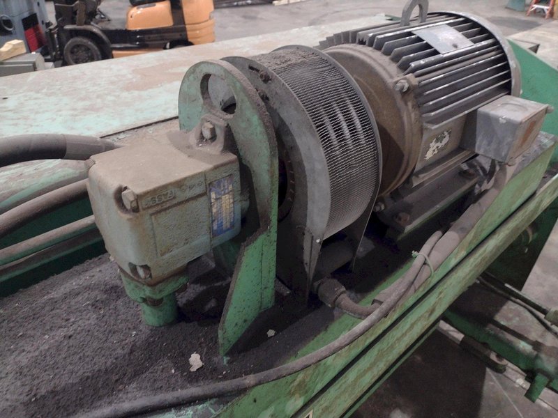 10&#039; X 1/4&quot; ACCURPRESS MODEL #825010 LP HYDRAULIC SHEAR: YOBRO #24451