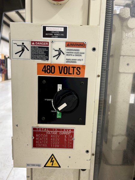 Nissei Used ST20-5A Vertical Injection Molding Machine, 20 Ton, 460V, 35 ccm.