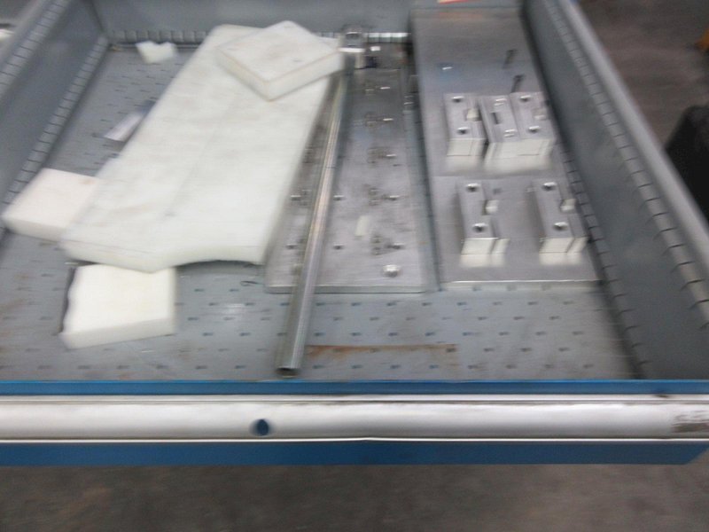 Lista 9 Drawer Tool Cabinet with Contents- Auction Item