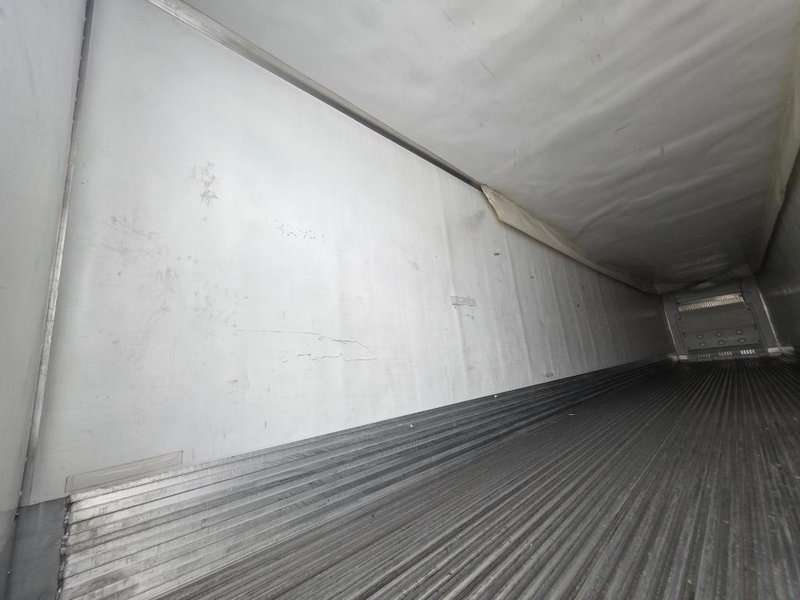 2022 Utility 53 x 102 1UYVS2534N2632821