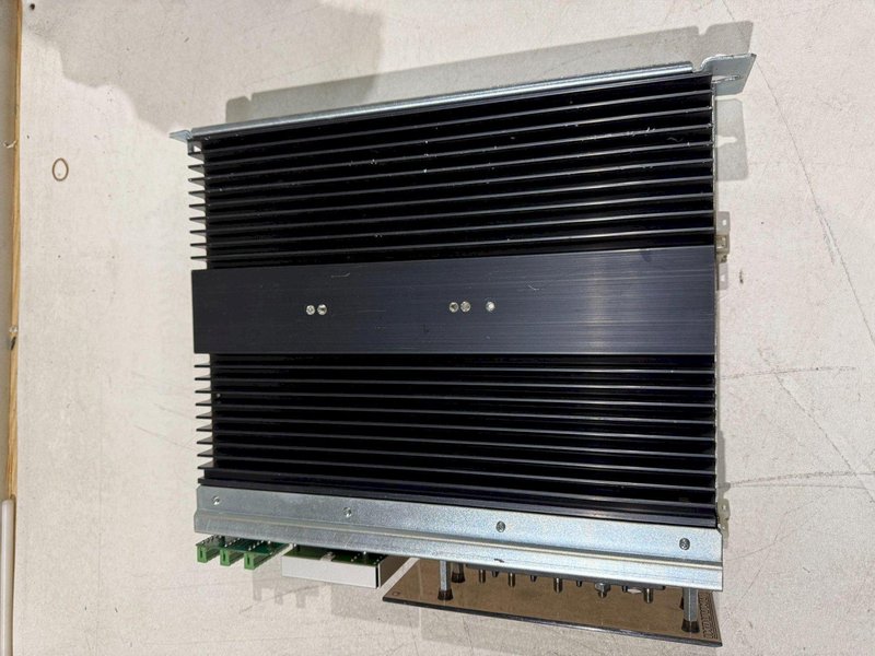 INDRAMAT TDM 3.2-020-300-WO SERVO CONTROLLER USED