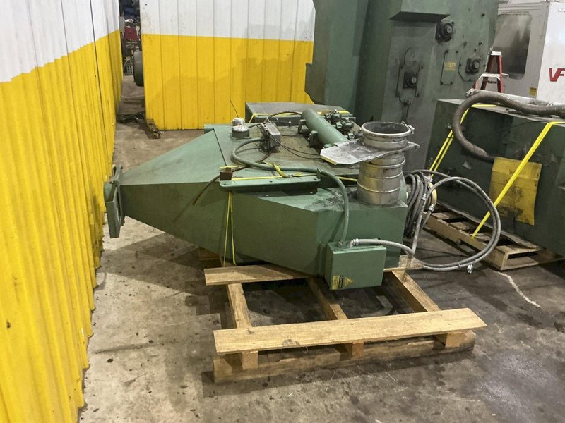 6 CU FT GOFF MODEL #6BB RUBBER BELT TUMBLE TYPE BLAST MACHINE W/ DUST COLLECTOR: YOBRO #25939