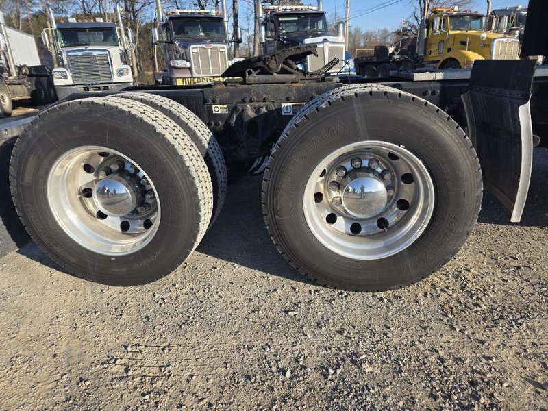 2022 Peterbilt 567 804177