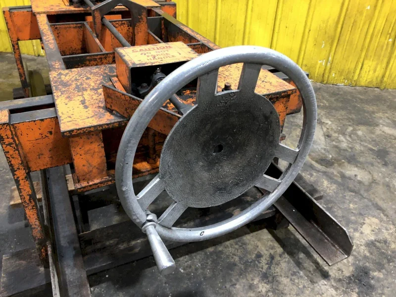 10,000 LBS X 84" X 26" TO 62" WIDE BUSHMAN ADJUSTABLE SHEET LIFTER:STOCK # 4124