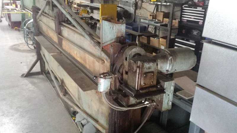 5′ x 20′ Linde CM250 CNC Plasma, 1990 – 65 Amp Hypertherm Powermax 65