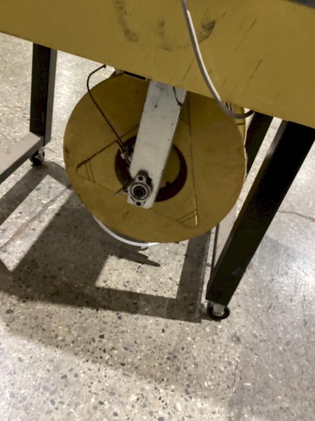 STRAPACK JK-2 Table Top Strapping Machine USED