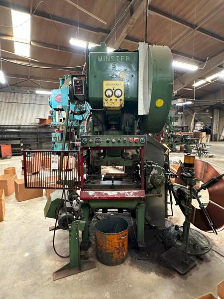 45 TON MINSTER MODEL #5 OBI MECHANICAL PUNCH PRESS 3" STROKE : YOBRO #26146