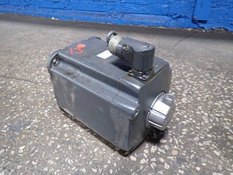 SIEMENS 5000 RPM SERVO MOTOR  -  1FK7103-2AF71-1BH1