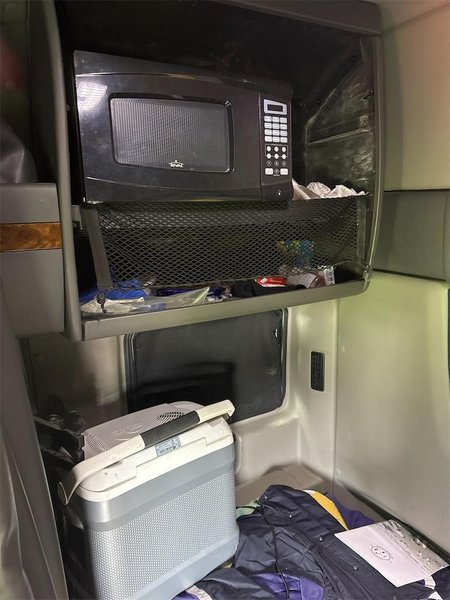 2019 International LT625 3HSDZAPR0KN125888