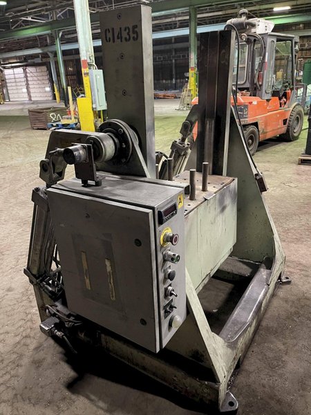 Hall model RT3 permenant molding machine with controls s/n 6414, 33&quot; x 20&quot; platen