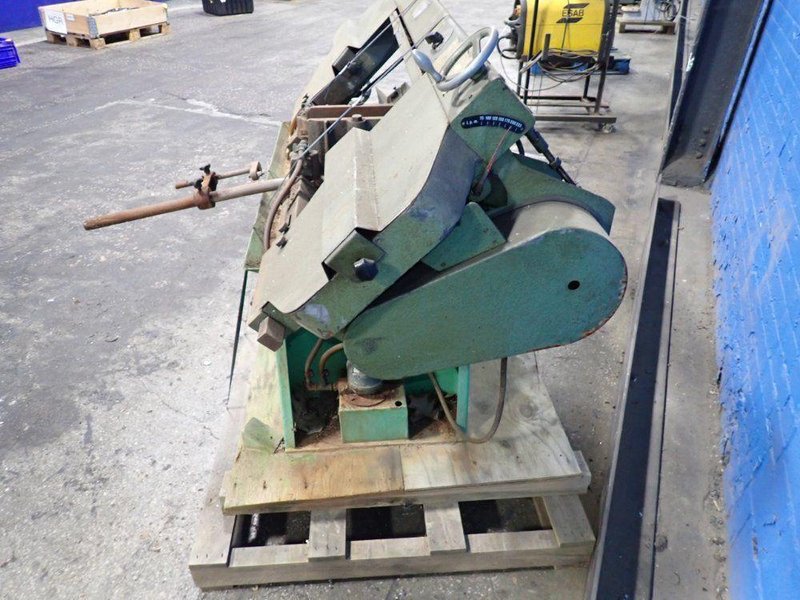JAESPA 6" X 36" HORIZONTAL BAND SAW