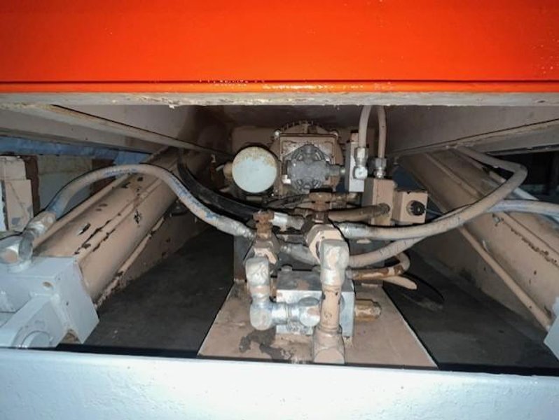 12,000# SOUTHWORTH UPENDER / TIPPER STOCK# 3825