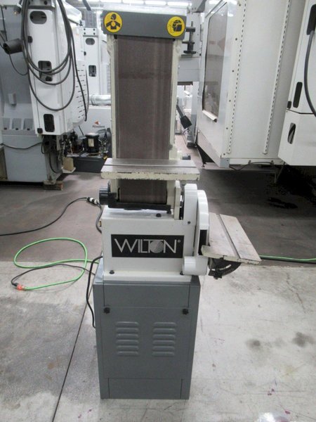 Wilton Model 4210 Industrial Combination Belt and Disk Grinder