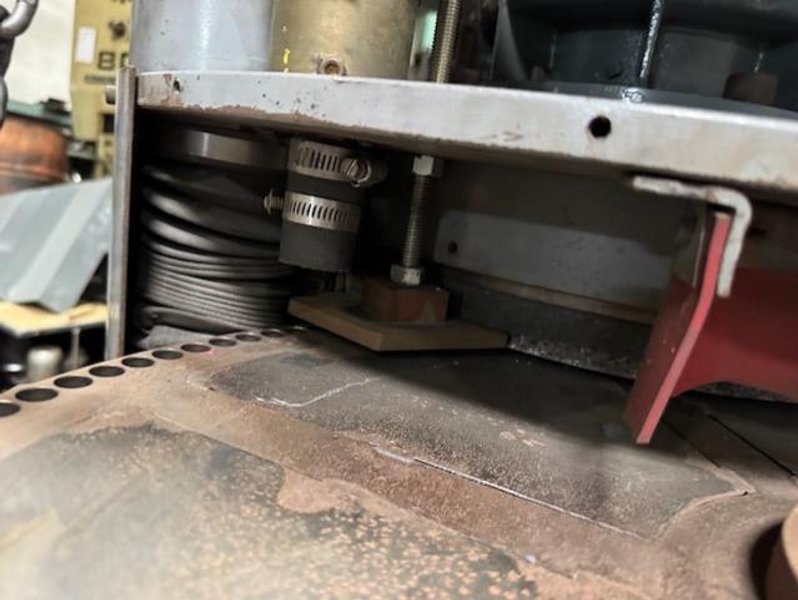 MOYER 7.5-18-2V VERTICAL SPINDLE GRINDER