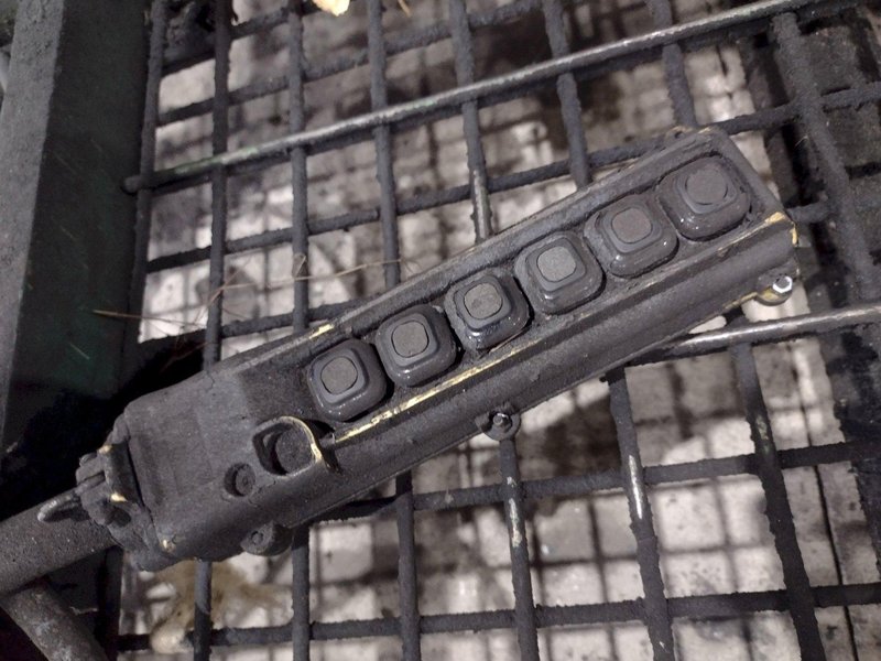 DRILCO PORTABLE HYDRAULIC PIPE STRAIGHTENER PRESS ON TRAILER: STOCK #21894