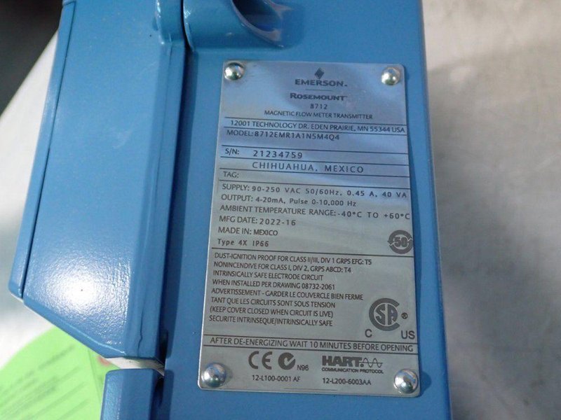 EMERSON ROSEMOUNT 8712 MAGNETIC FLOW METER TRANSMITTER   -  8712EMR1A1N5M4Q4