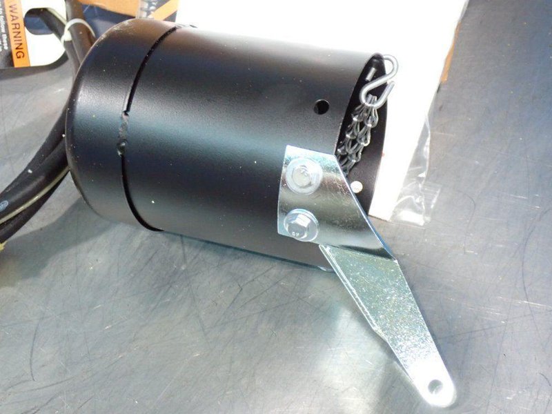 INGERSOLL RAND 90PSIG MAX INDUSTRIAL AIR CHAIN HOIST  -  7756E-2K15-K108