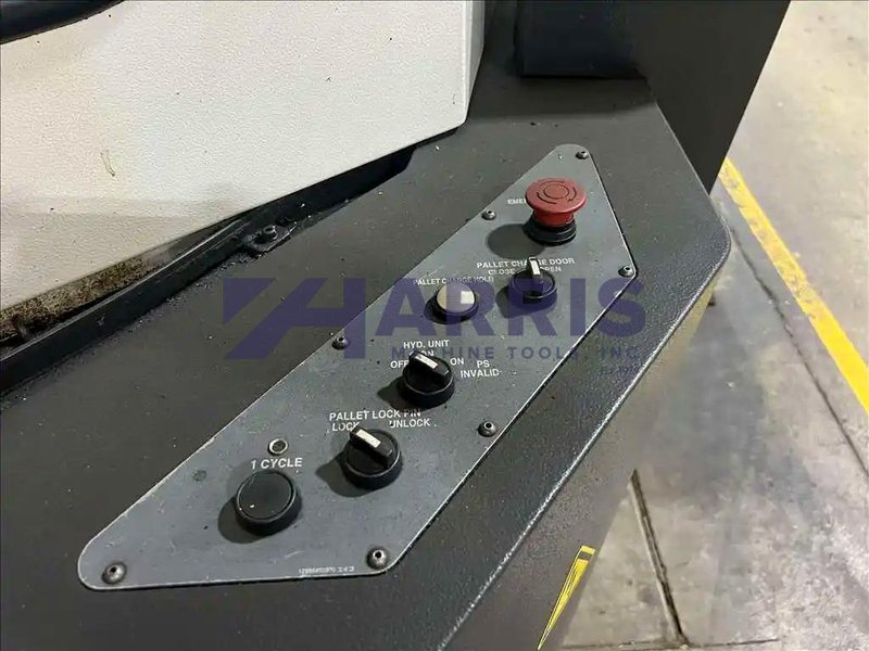 MAZAK FH-6800 CNC Horizontal Machining Center, 2006