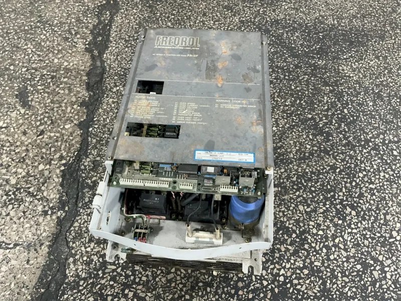 MITSUBISHI ELECTRIC CORP. FREQROL AC SPINDLE CONTROLLER  -  FR-SF-2-11KP-TC