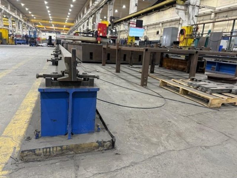 USED KOIKE 10&#039; X 100&#039; CO2 PLATE LASER WITH (2) 4,000 WATT RESONATORS, Stock# 11086, Year: 2007