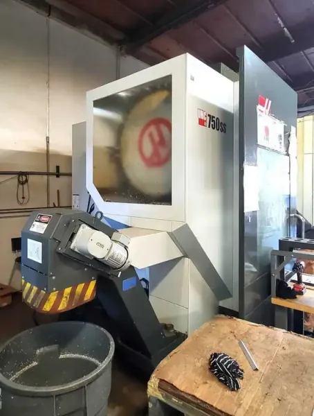 HAAS UMC-750SS | Machining Centers, Vertical, (5-Axis or More)