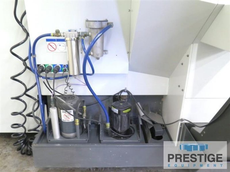 Haas UMC-750SS 5-Axis Vertical Machining Center