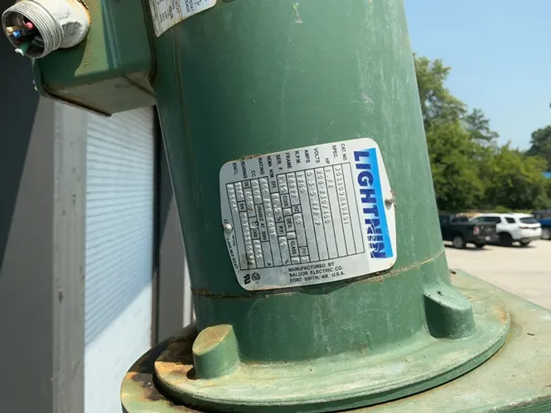 VIATEC 1159 GAL S/S MIXING TANK