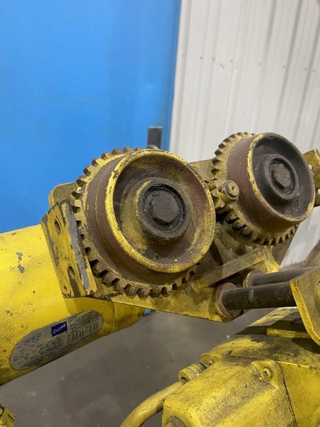 1000 LB YALE ELECTRIC CHAIN HOIST WITH POWER TROLLEY: STOCK #68958