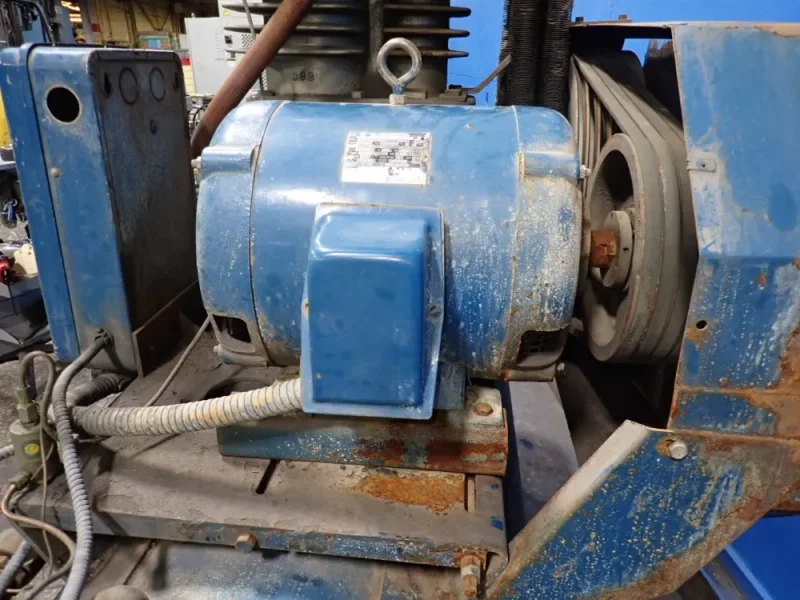 CURTIS MANUFACTURING 25 HP AIR COMPRESSOR