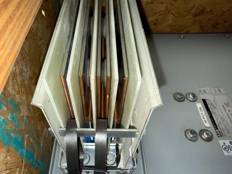 ABB 2500A Spectra Series Copper End Tap Box 600V, 3PH, 4G NEW