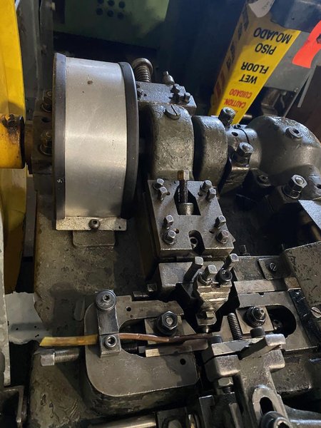 Buendgens Model USS Precision Cutoff Pin Machine