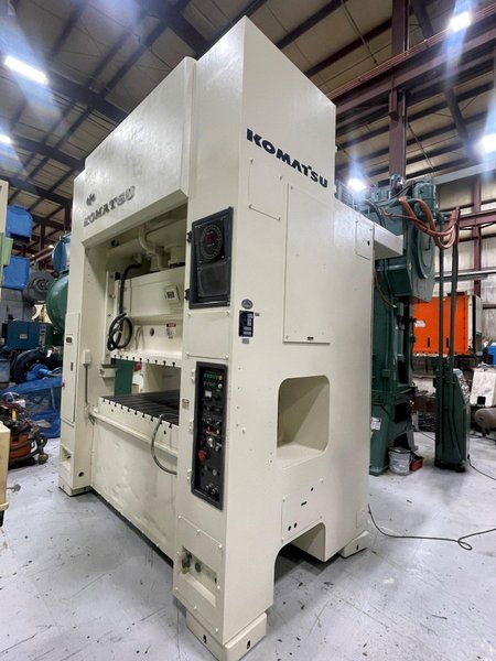 200-ton Komatsu Model E2M200 Straight Side High Speed Metal Stamping Press For Sale, 4.3&quot; Stroke, Year 1988