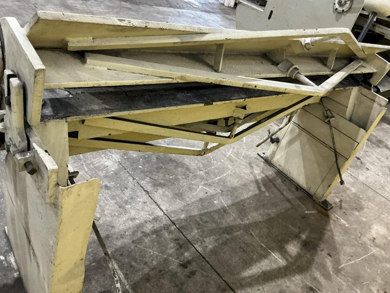 72" X 12 GAUGE NATIONAL MODEL #U7212 MANUAL BOX &amp; PAN FINGER BRAKE: YOBRO #25672