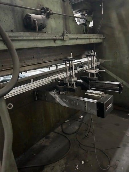 Chicago Dreis &amp; Krump 810-R Mechanical Press Brake (#5306)